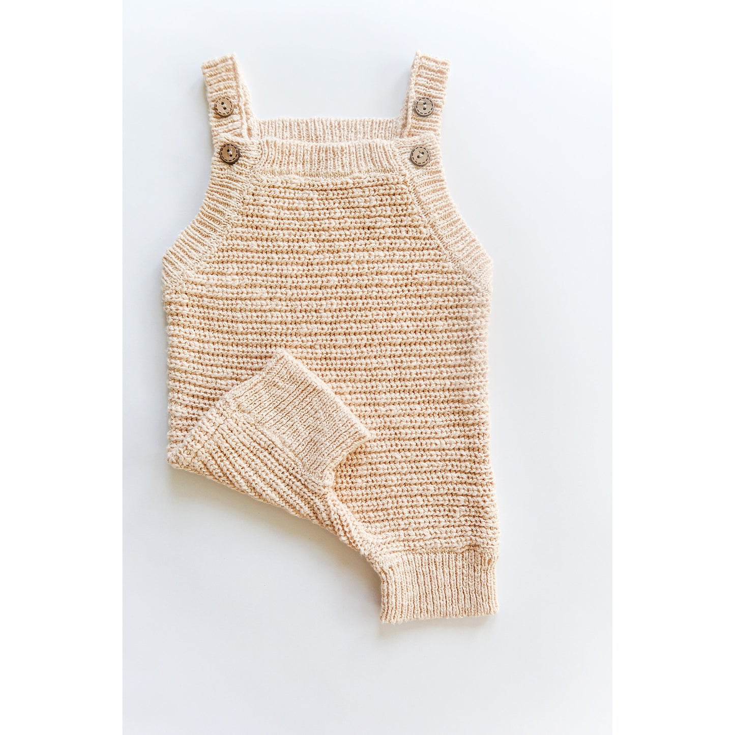 Short knit overalls